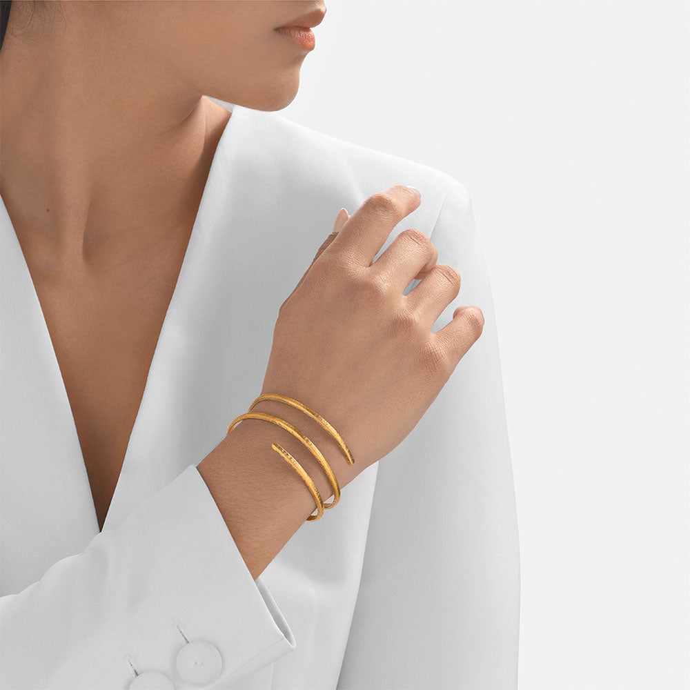 Nebu Gold 24k Gold Hammered Infinite Spiral Wrist Cuff Female