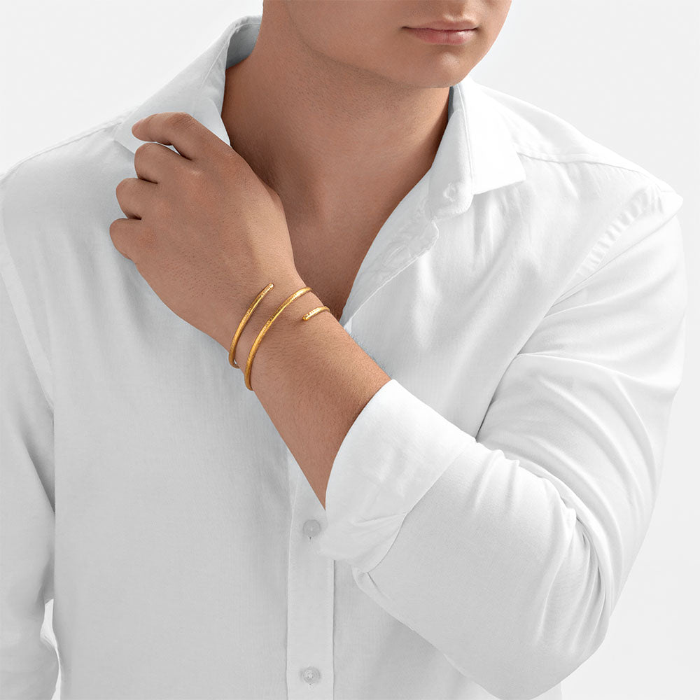 Nebu Gold 24k Gold Hammered Infinite Spiral Wrist Cuff Male
