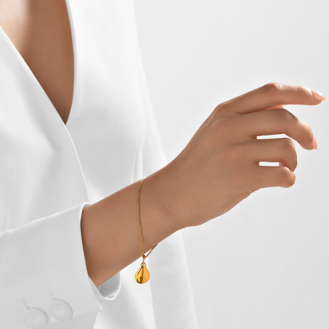 Nebu Gold 24k Gold Pear Charm Female