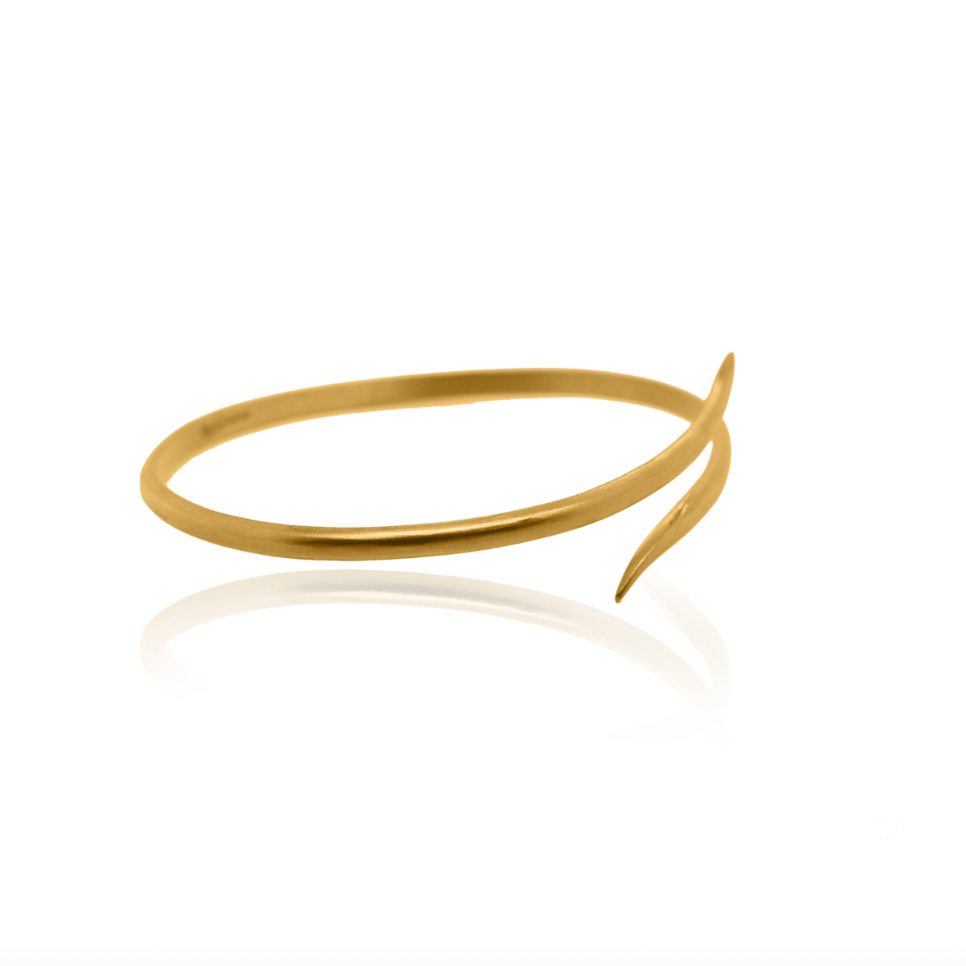 Nebu Gold 24k Gold Slender Arrow Bangle Side View