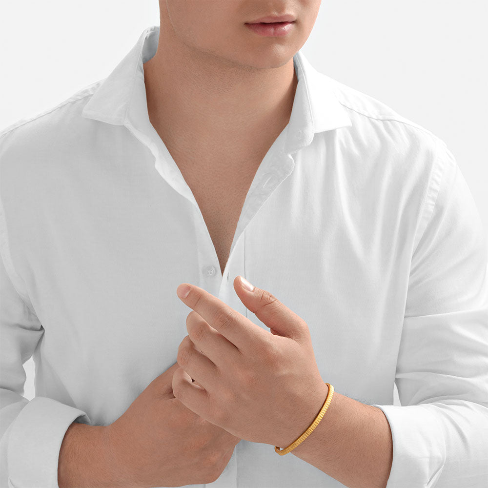 Nebu Gold 24k Gold Textured Wrist Cuff Male
