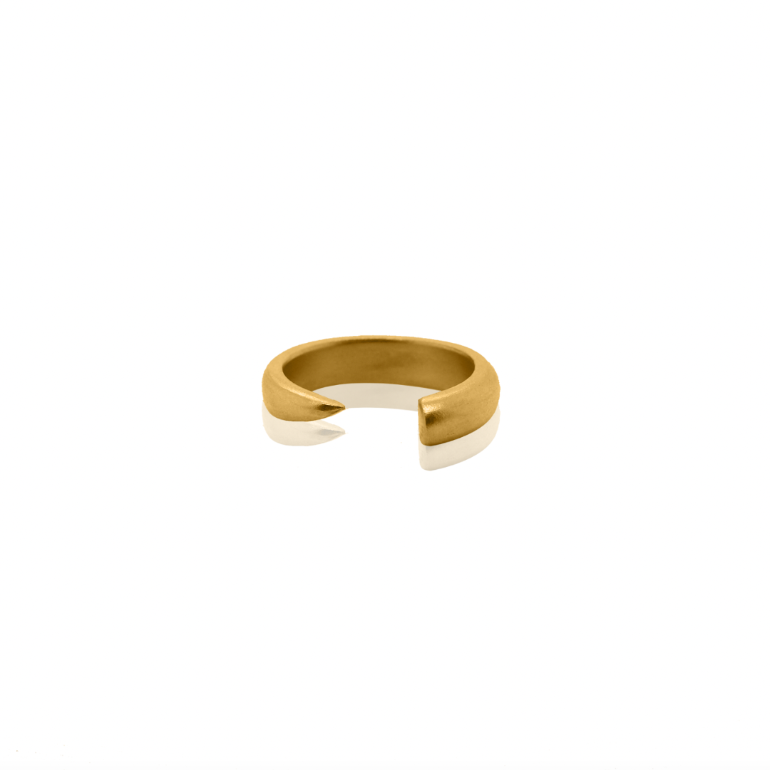 Nebu Gold 24kt Gold Horn Ring Front