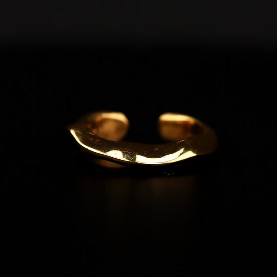 Nebu Gold 24kt Gold Molten Ring Video
